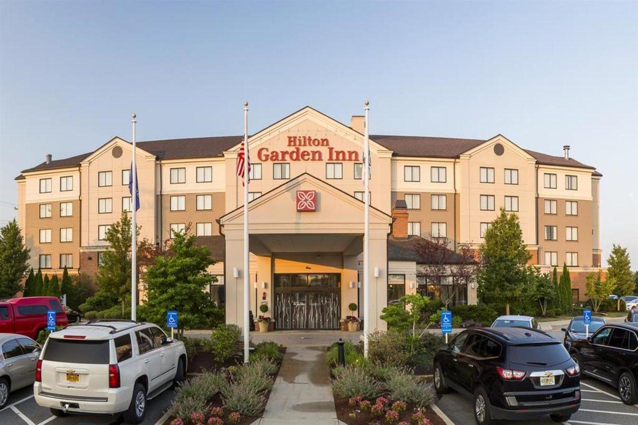 Hilton Garden Inn Plymouth Exterior photo